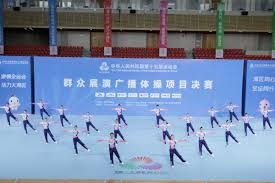 利物浦切尔西双双翻车，阿森纳笑纳5分大礼，争冠只剩两支队？