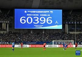 铃木一朗在 2016 年达成美日合计 4257 支安打，超越皮特·罗斯的职业纪录